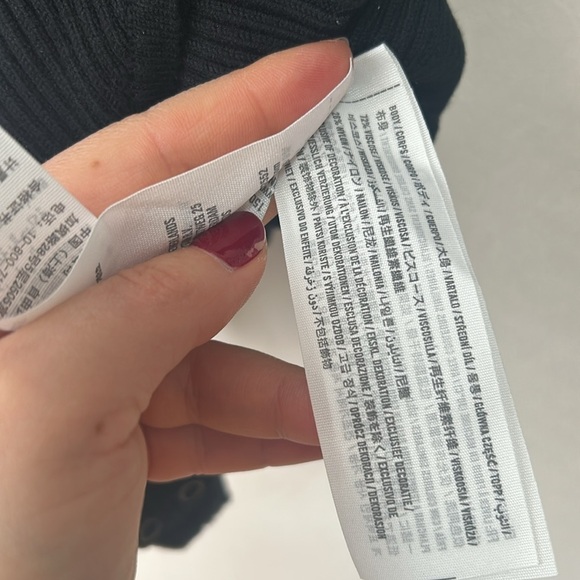 Abercrombie Long sleeve ribbed sweater bodysuit chest cutout size small black - Picture 5 of 8